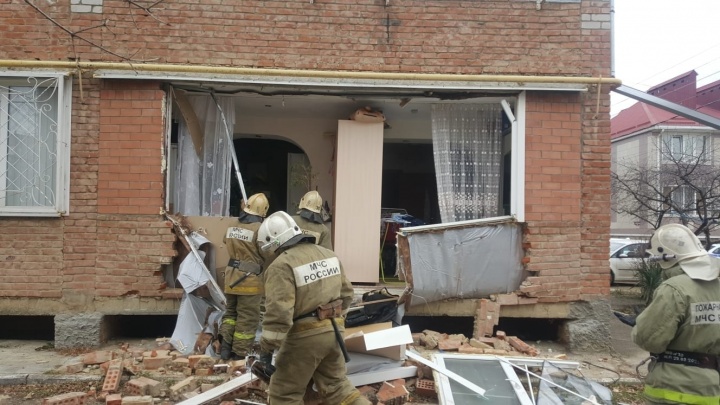 В Армавире взрыв газа разрушил стену в многоквартирном доме