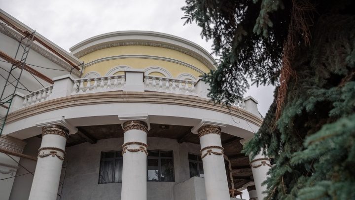 Вечная стройка Новокузнецка: сколько стоит реконструкция кинотеатра «Коммунар» и почему она никак не заканчивается