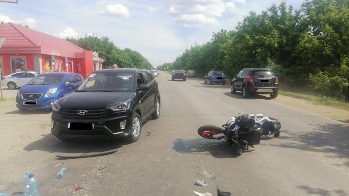 В Самарской области мотоциклист устроил массовое ДТП