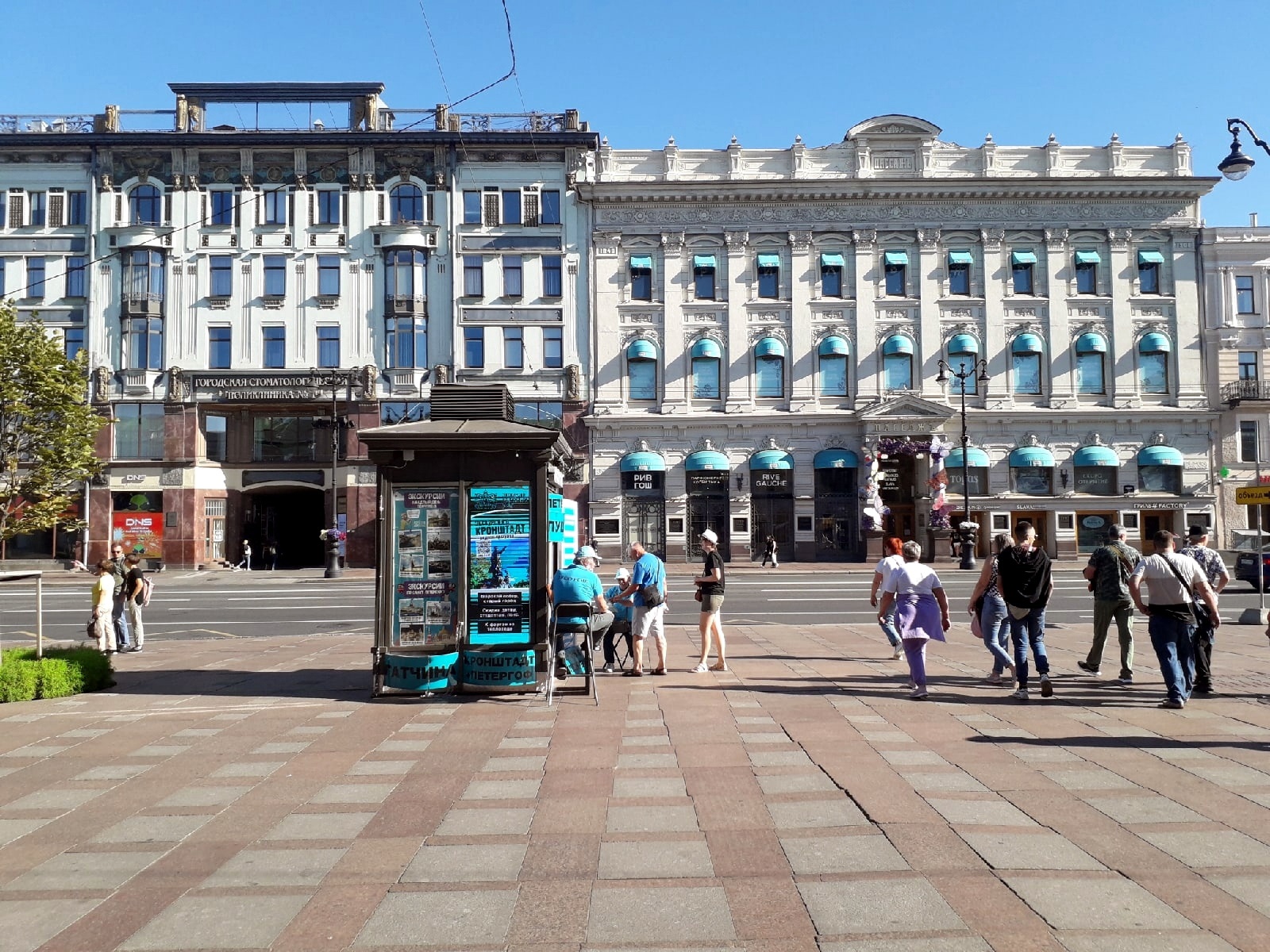 Теплое спб. Санкт-Петербург летом. Куда сходить в Питере. Август в городе. Жизнь в Петербурге.