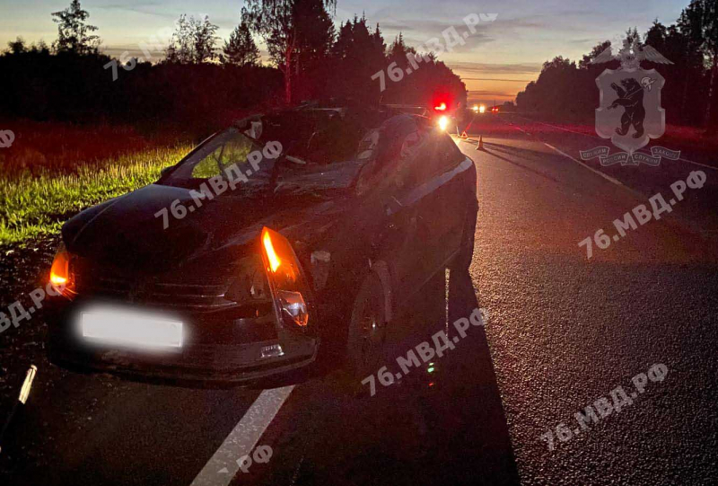 В аварии пострадала пассажирка легковушки В аварии пострадала пассажирка легковушки