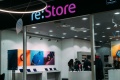 Ретейлер Apple закрыл 15 магазинов в России. Продолжит ли re:Store работать в Омске?