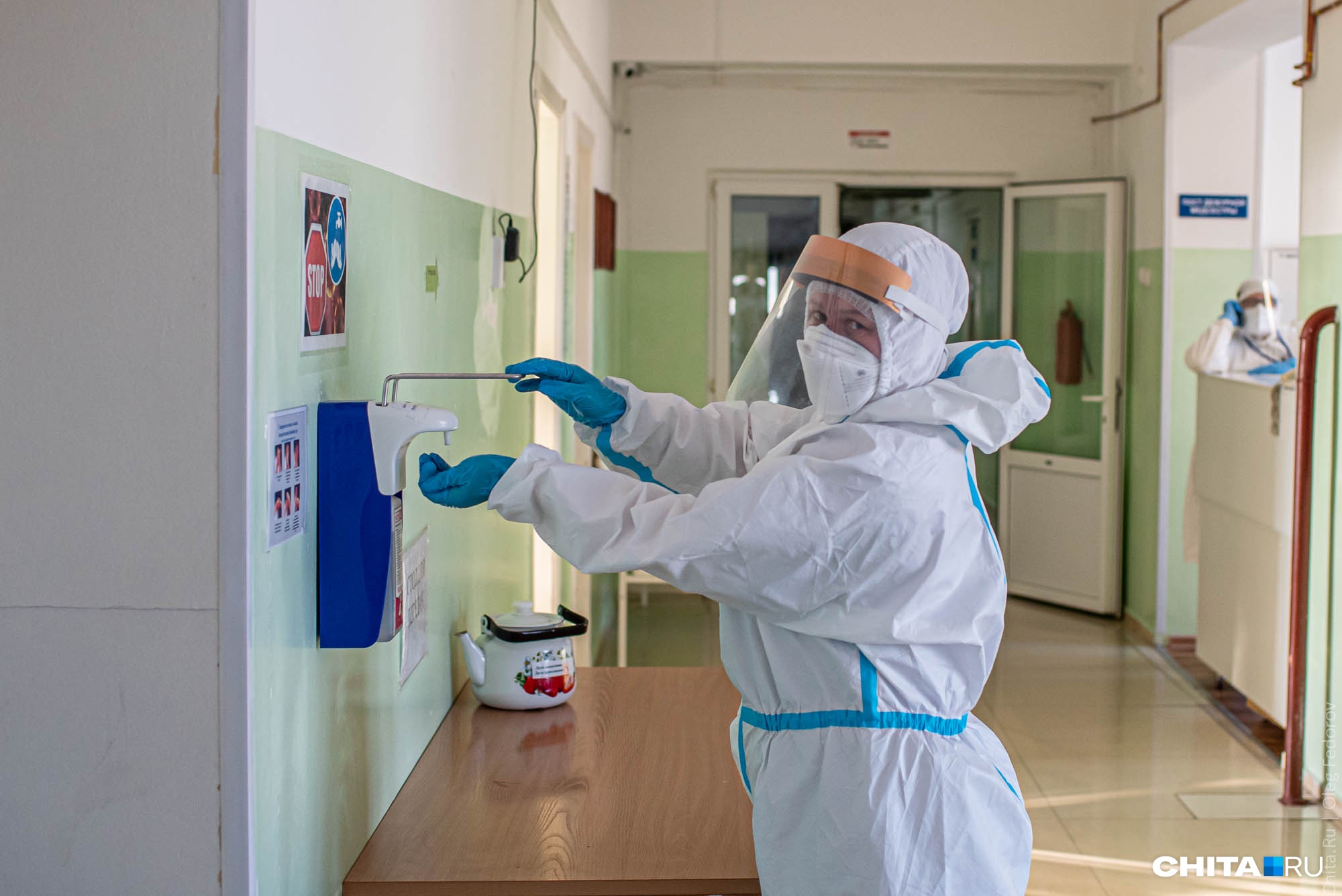 В Кузбассе за сутки у 825 человек выявили коронавирус