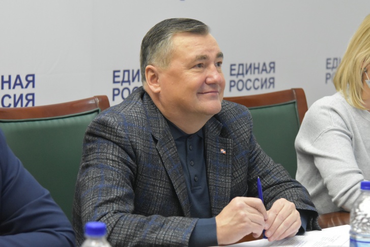 Валерий Сухих — председатель регионального Заксобрания Валерий Сухих — председатель регионального Заксобрания