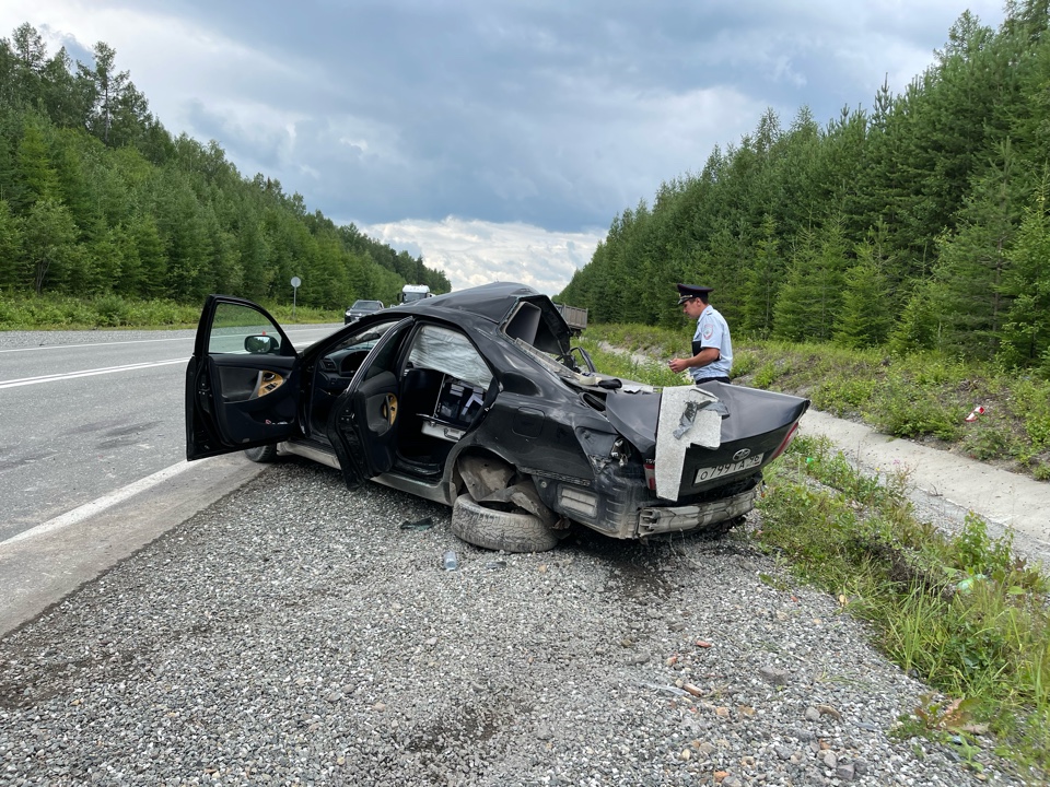 На Урале пьяный водитель Toyota Camry без прав устроил смертельное ДТП на трассе