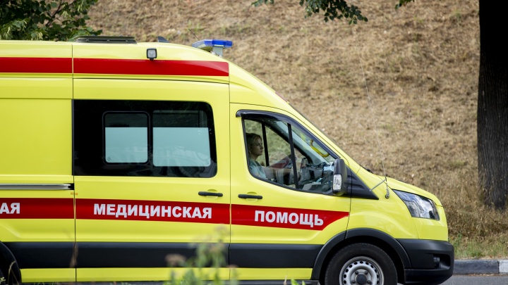 Ребенка откинуло на машину: в Ярославской области подросток на мопеде столкнулся с иномаркой