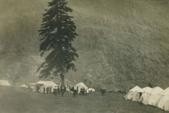 Лагерь русских войск 21 мая 1864 года Кбааде Лагерь русских войск 21 мая 1864 года Кбааде