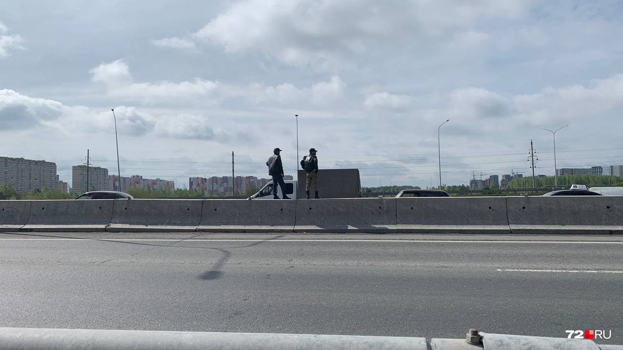 Тюменцы не растерялись. Внимание, этот маршрут очень опасен! Тюменцы не растерялись. Внимание, этот маршрут очень опасен!