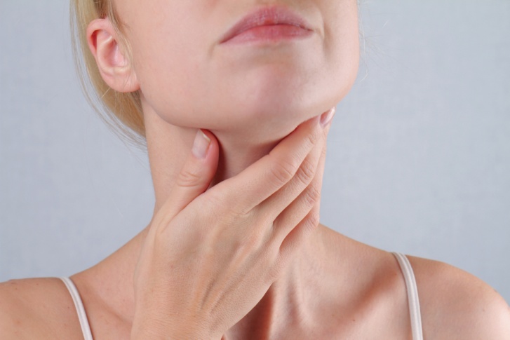 Когда работа щитовидной железы даже немного нарушается, это сильно отражается как на физическом состоянии человека, так и на психическом