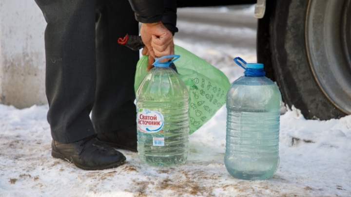 До 10-го так и не зашевелились: жители села под Волгоградом с прошлого года ждут воду