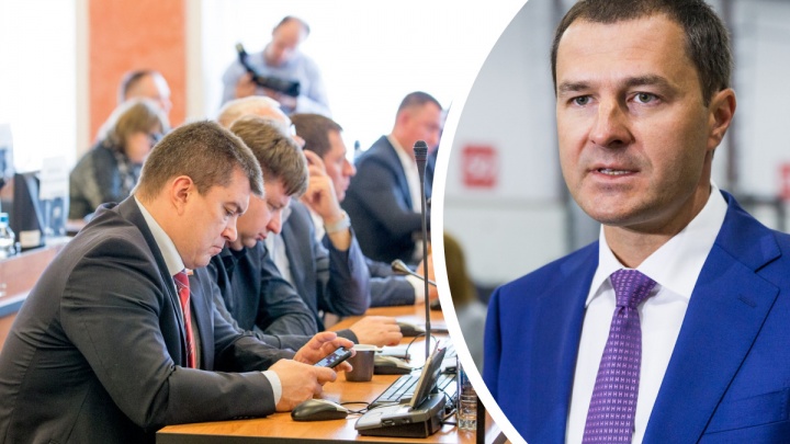 «Мы работаем в разных командах»: депутат муниципалитета потребовал от мэра Ярославля сложить полномочия