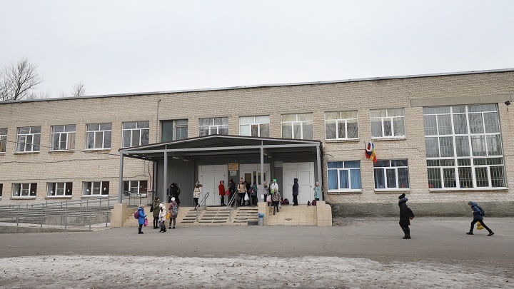 Волонтеры и полиция всю ночь искали двух пропавших школьниц в Сургуте
