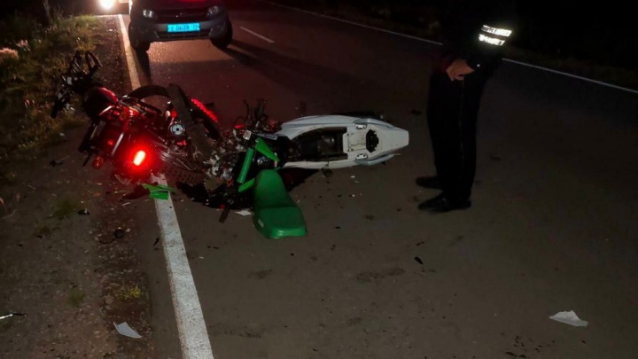 Двое подростков ехали на мотоциклах и попали в ДТП в Нукутском районе. Один из них погиб