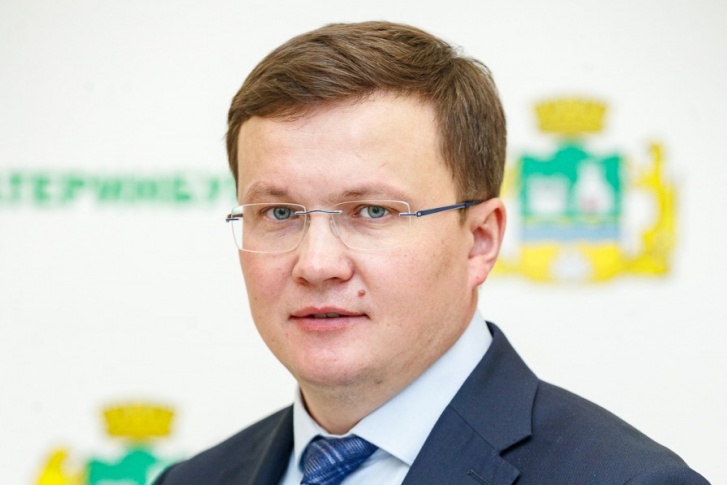 Николай Смирнягин стал первым главой Академического района Николай Смирнягин стал первым главой Академического района