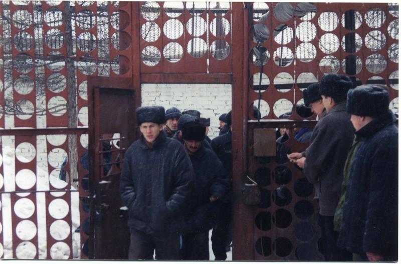 Вероятность оказаться в колонии останавливала далеко не всех, как и нравственные нормы Вероятность оказаться в колонии останавливала далеко не всех, как и нравственные нормы