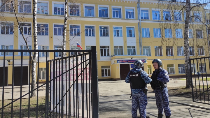 Школу в Нижнем Новгороде эвакуировали после сообщения о минировании