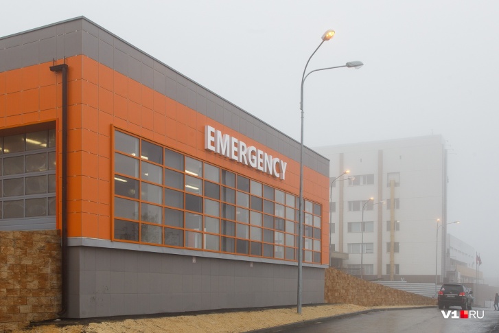 Волгоградку доставили в больницу скорой помощи, где пытались спасти на протяжении нескольких дней