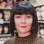Бывшая сотрудница онкоцентра продала квартиру, чтобы открыть магазин париков для больных раком женщин
