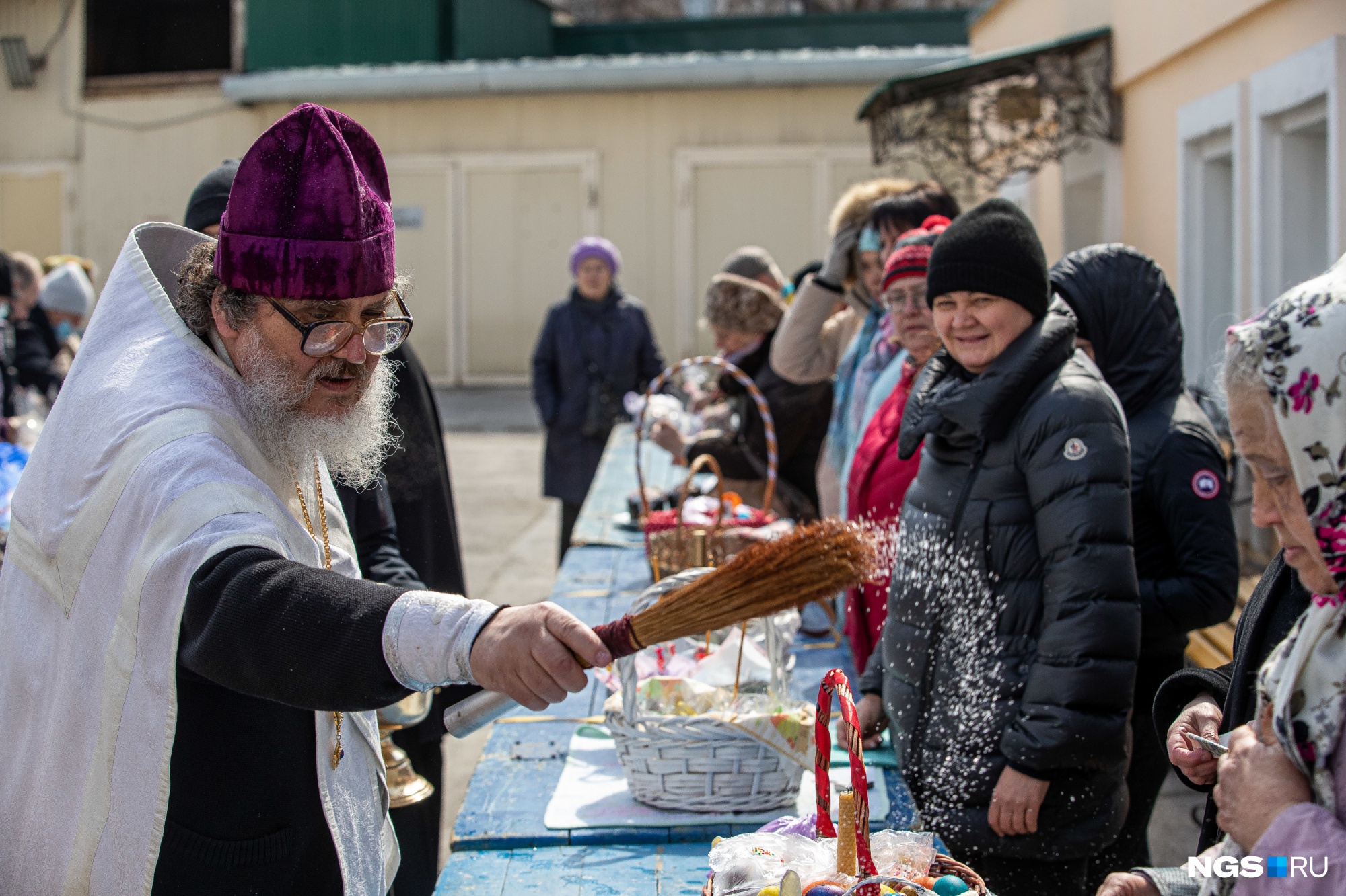 Празднование Пасхи в храме