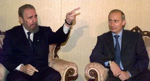 председатель Госсовета и Совета министров Кубы Фидель Кастро и Владимир Путин, сентябрь 2000 года, Нью-Йорк