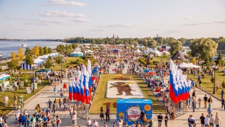 «Не знаком с историей Ярославля?»: депутатов возмутила новая дата проведения Дня города