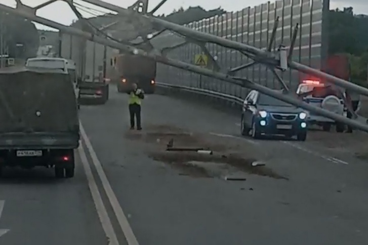 Авария произошла во вторник рано утром Авария произошла во вторник рано утром