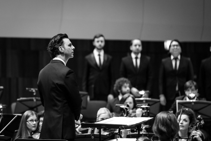 Оркестр musicAeterna и Теодор Курентзис готовит к фестивалю «Метаморфозы» Штрауса и «Патетическую» симфонию Чайковского Оркестр musicAeterna и Теодор Курентзис готовит к фестивалю «Метаморфозы» Штрауса и «Патетическую» симфонию Чайковского