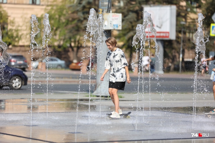 По предварительным прогнозам, на большей части России лето будет теплее, чем обычно