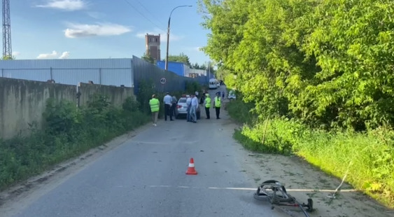 На Бору уходивший от погони водитель насмерть сбил подростка на велосипеде