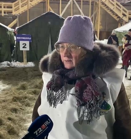Организатор купаний, сестра милосердия Нина Попова Организатор купаний, сестра милосердия Нина Попова