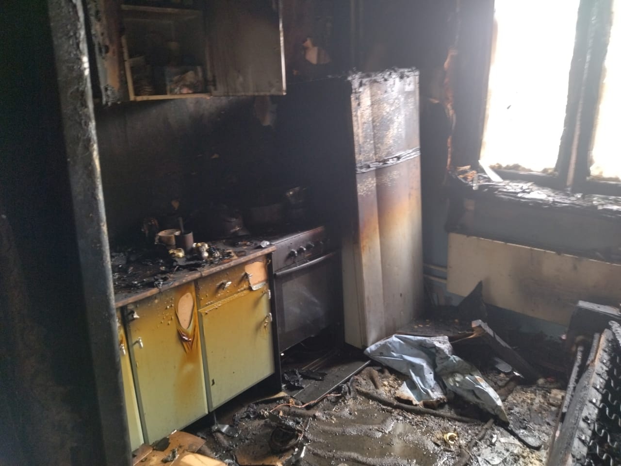В Свердловской области трое детей пострадали в серьезном пожаре. Загорелась девятиэтажка
