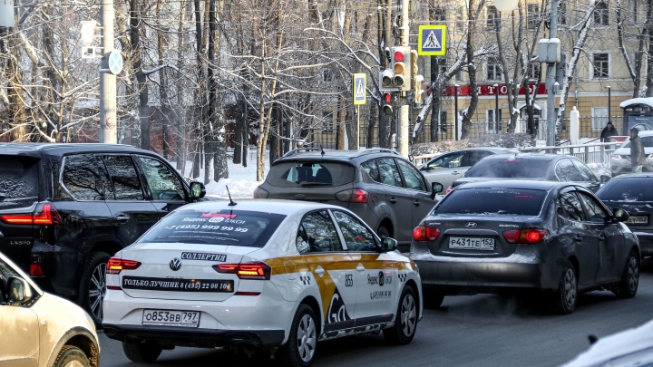 Volkswagen приостанавливает производство в Нижнем Новгороде. Сотрудникам выплатят пособия