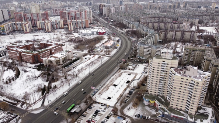 Крупнейшие вузы Челябинска продлили сроки сессии для студентов из Казахстана