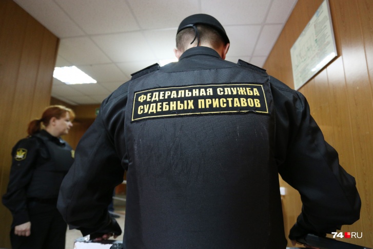 Кузбассовца будут судить за нападение на пристава. Рассказываем подробности конфликта