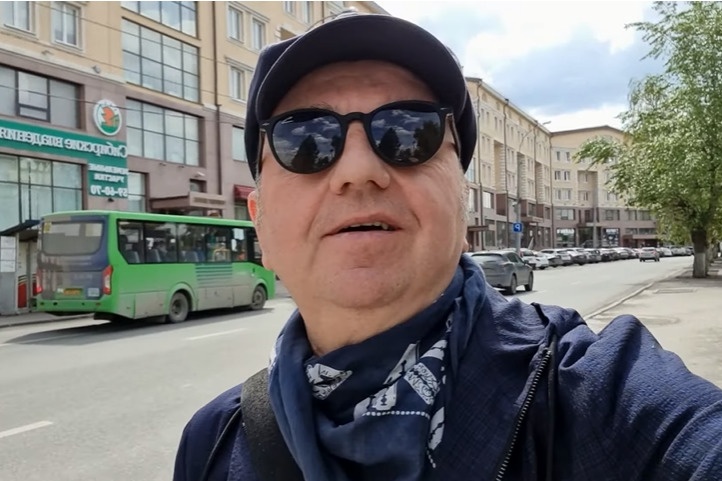 Шахрин приехал в Тюмень, чтобы дать концерт Шахрин приехал в Тюмень, чтобы дать концерт