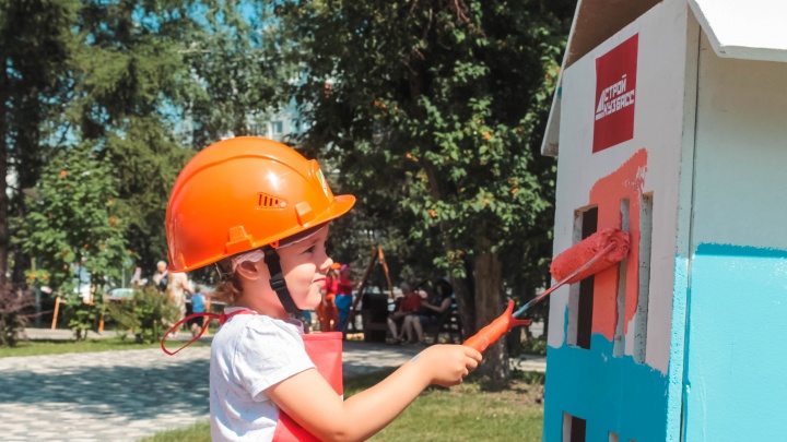 Дали связать арматуру, забить гвозди и построить дом: фоторепортаж с празднования Дня строителя в Кемерове