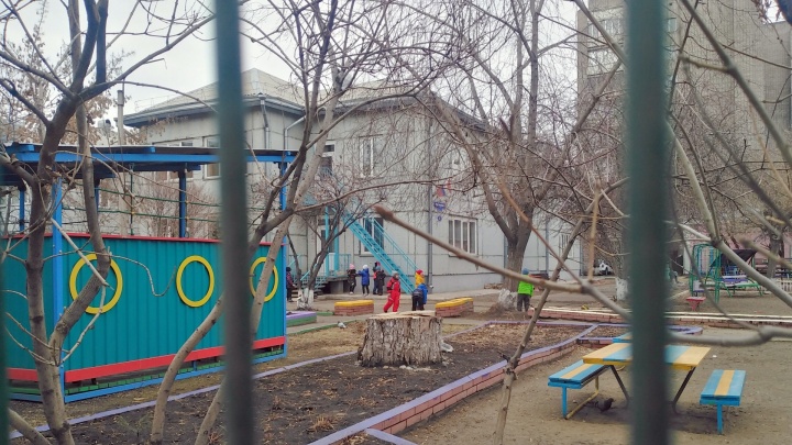 После трагедии в Ульяновске красноярские детсады начали открывать только один вход