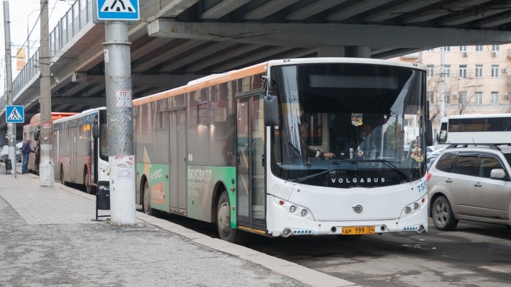 «Это просто счастье какое-то»: чиновники Волгограда пообещали добавить автобусов на маршрут № 21