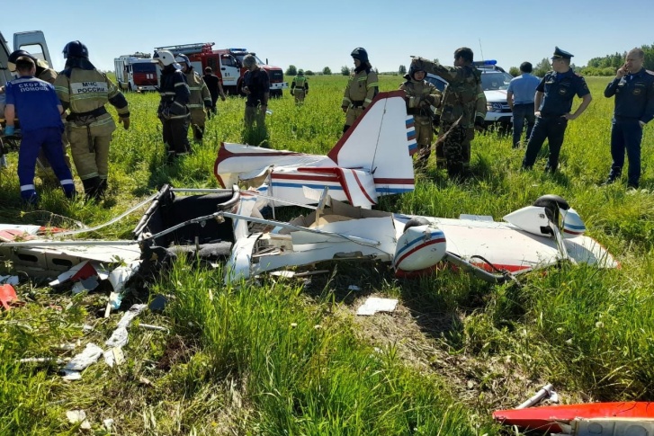 Воздушное судно было одноместным Воздушное судно было одноместным