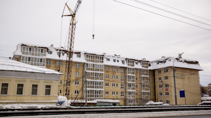 Стройка по расписанию: кто на самом деле виноват в том, что дом на Московском проспекте не могут достроить