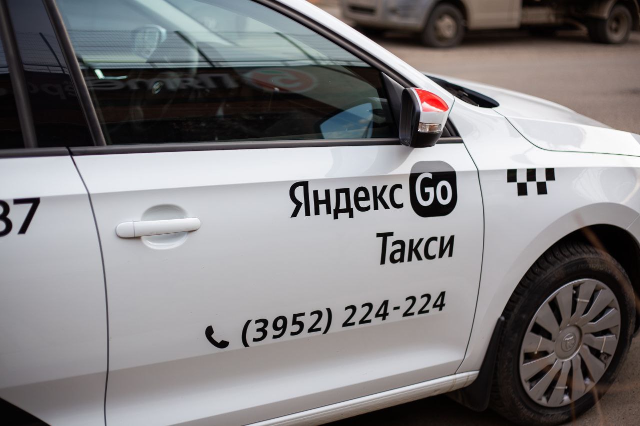 Такси в Иркутске подорожало из-за роста цен на автомобили, запчасти и страховку
