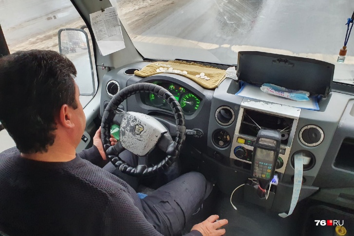 В Ярославле пассажир ограбил водителя автобуса