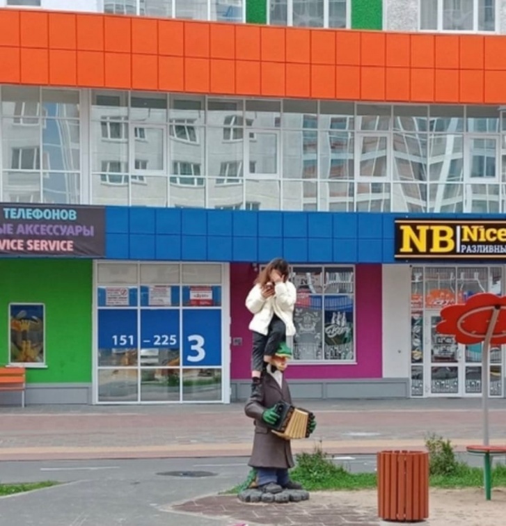 Фигурки ломали дети Фигурки ломали дети
