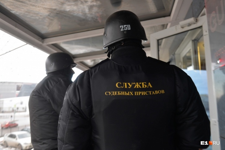 Имущество того, кто был признан безвестно отсутствующим, передается на основании судебного решения Имущество того, кто был признан безвестно отсутствующим, передается на основании судебного решения