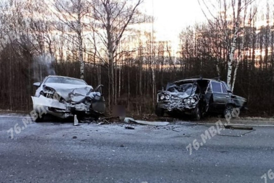 ДТП произошло на автодороге Тутаев — Шопша ДТП произошло на автодороге Тутаев — Шопша