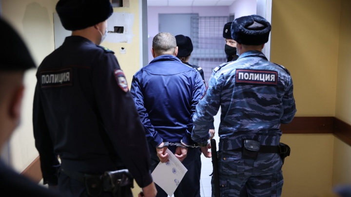 Инспекторов Ростехнадзора взяли под стражу по делу о ЧП на шахте «Листвяжная»