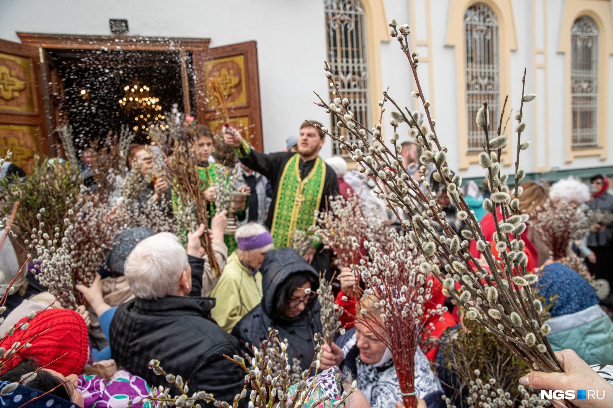 Александро Невский храм Вербное Воскресение