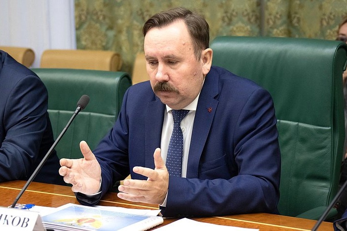 Александр Калашников с сегодняшнего дня снят с поста Александр Калашников с сегодняшнего дня снят с поста