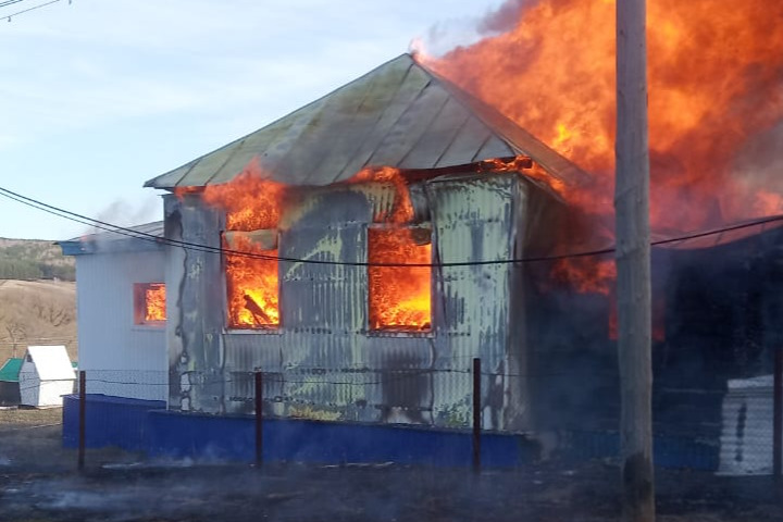 Пожар в здании религиозной организации произошел в селе Суккулово