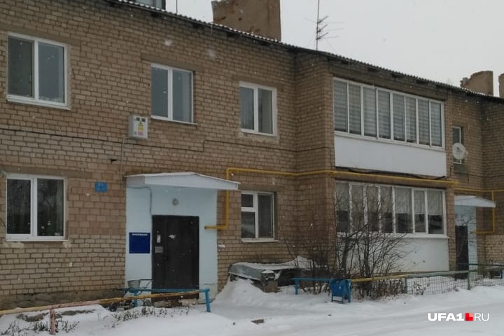 Жители мучаются без горячей воды, но за ремонт оборудования платить не хотят Жители мучаются без горячей воды, но за ремонт оборудования платить не хотят